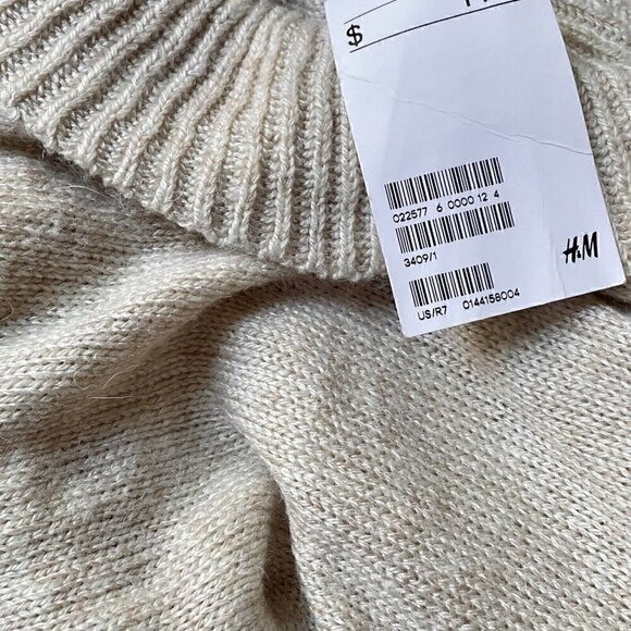 H & M Ruffle Trim Long Wool Blend Knitted Beige Scarf 18”x70” NWT Coastal Snow - Picture 9 of 11